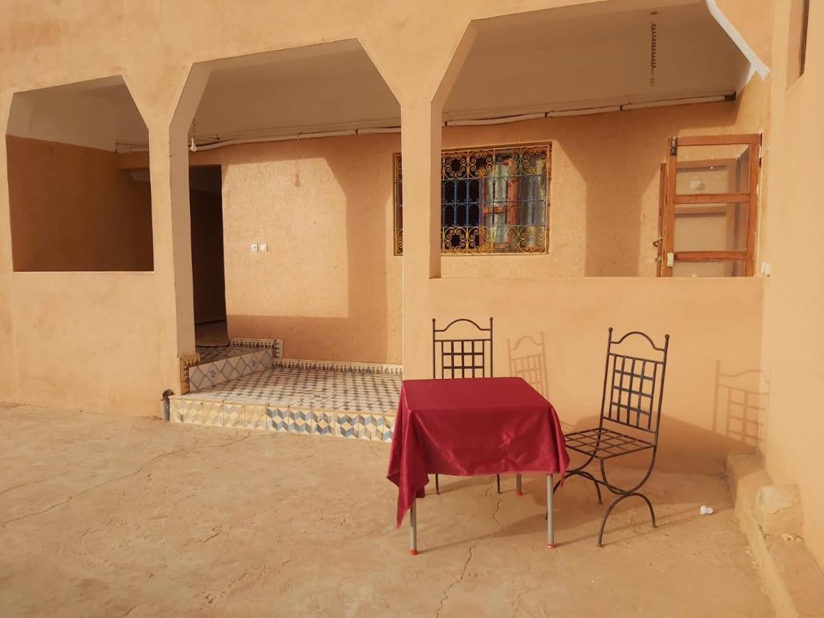 מלון Ait Ougliff Kasbah Ait Arbi מראה חיצוני תמונה